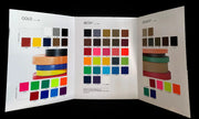 Biothane Farbmusterbuch mit verschiedenen Materialien, Farben und Varianten