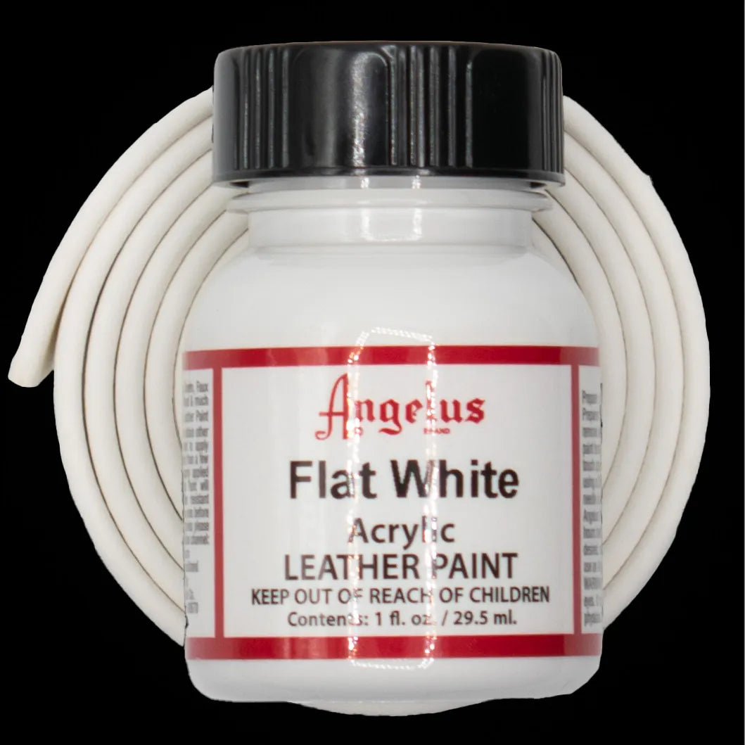 Angelus Flat White Lederfarbe mit weißem BioThane Band