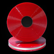 Rotes glänzendes BioThane Reflexband auf Rolle mit reflektierendem Mittelstreifen (RD318, hohe Sichtbarkeit, glatte glänzende Oberfläche)