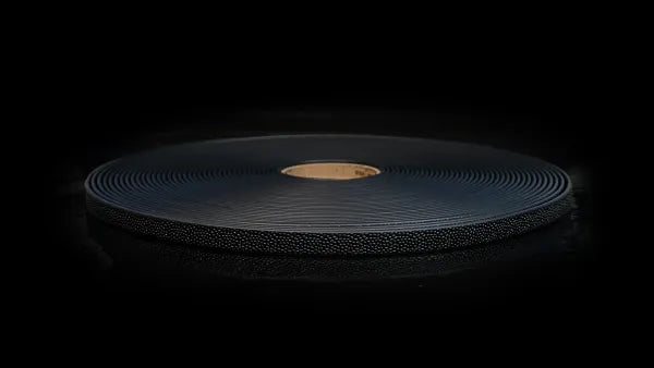 Schwarzes BioThane Beta Super Heavy Pebble Band auf Rolle (BL580, strukturierte Pebble-Oberfläche)
